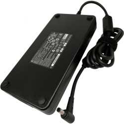 Napájecí adaptér MSI 230W 19,5V (vč. síť.šňůry) 77011241