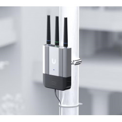UBNT UMR - Industrial Mobile Router UMR-Industrial-EU